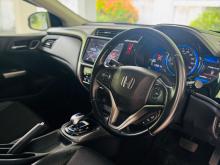 https://riyasewana.com/uploads/honda-grace-138221817095.jpg