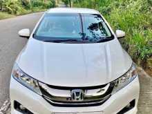 Honda Grace 2017 Car