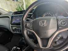 https://riyasewana.com/uploads/honda-grace-14182628175.jpg