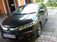 Honda Grace 2015 Car