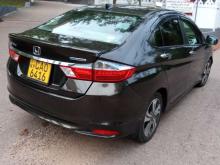 https://riyasewana.com/uploads/honda-grace-14936236416.jpg