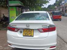 Honda Grace 2016 Car