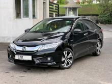 Honda Grace 2016 Car