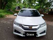 Honda Grace 2015 Car