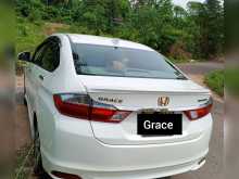 https://riyasewana.com/uploads/honda-grace-16937124762.jpg