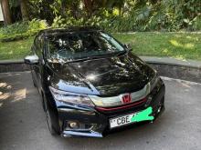 Honda Grace 2016 Car