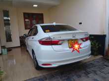 Honda Grace 2015 Car