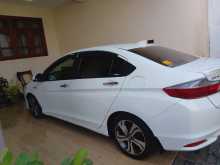 https://riyasewana.com/uploads/honda-grace-181001224603.jpg