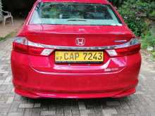 https://riyasewana.com/uploads/honda-grace-181050444592.jpg