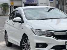 https://riyasewana.com/uploads/honda-grace-1817060622413.jpg