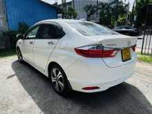 https://riyasewana.com/uploads/honda-grace-1910265422703.jpg