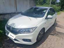 https://riyasewana.com/uploads/honda-grace-191950334403.jpg