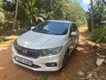 Honda Grace 2017 Car