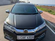 Honda Grace 2014 Car