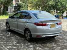 https://riyasewana.com/uploads/honda-grace-2014-1922285012204.jpg