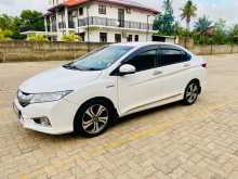 Honda Grace 2014 Car