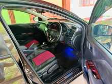 https://riyasewana.com/uploads/honda-grace-2014-289114012623.jpg