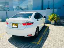 https://riyasewana.com/uploads/honda-grace-2014-3011333812572.jpg