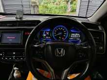 Honda Grace 2014 Car