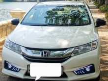 Honda Grace 2015 Car