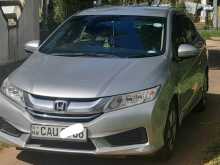 https://riyasewana.com/uploads/honda-grace-2015-137315912771.jpg