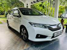 Honda Grace 2015 Car