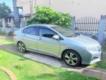 https://riyasewana.com/uploads/honda-grace-2015-1421251212434.jpg