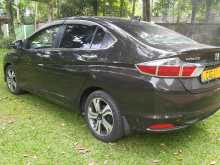 Honda Grace 2015 Car