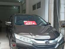 Honda Grace 2015 Car
