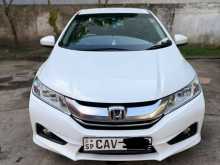 Honda Grace 2015 Van