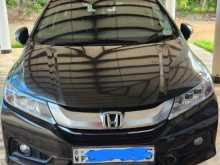 Honda Grace 2015 Car