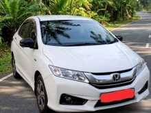 Honda Grace 2015 Car