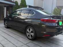Honda Grace 2015 Car