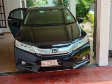 Honda Grace 2015 Car