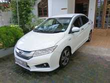 Honda Grace 2015 Car