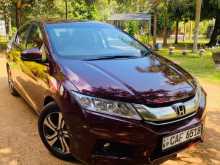 Honda Grace 2015 Car