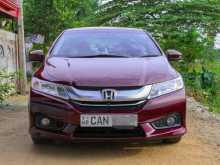 Honda Grace 2015 Car