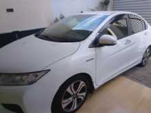 Honda Grace 2015 Car