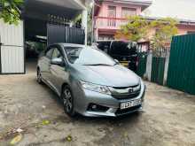 Honda Grace 2015 Car