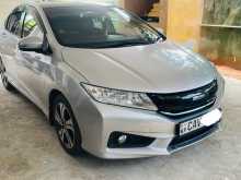 Honda Grace 2015 Car