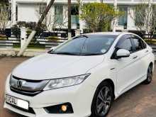 Honda Grace 2015 Car