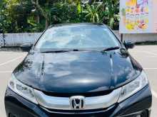 Honda Grace 2015 Car