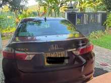 https://riyasewana.com/uploads/honda-grace-2015-812145912592.jpg