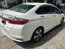 Honda Grace 2015 Car