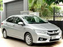 Honda Grace 2015 Car