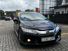 Honda Grace 2015 Car