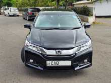 Honda Grace 2016 Car