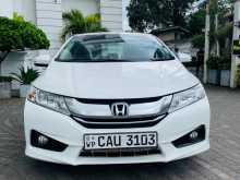 Honda Grace 2016 Car