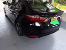 https://riyasewana.com/uploads/honda-grace-2016-1920491712922.jpg