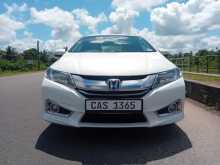 Honda Grace 2016 Car